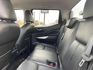 Used 2020 Nissan Navara Tekna Black - Interior and Exterior details 20