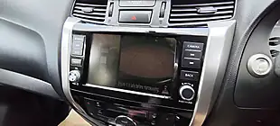Used 2020 Nissan Navara Tekna Black - Interior and Exterior details 17
