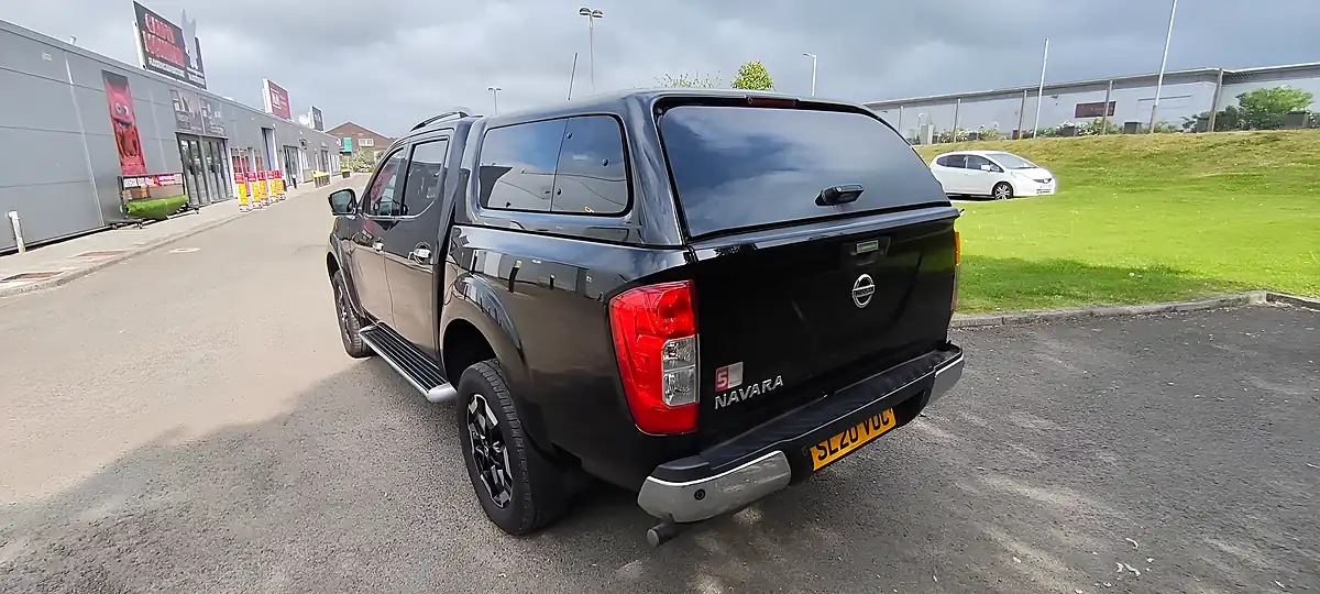 Used 2020 Nissan Navara Tekna Black - Interior and Exterior details 3