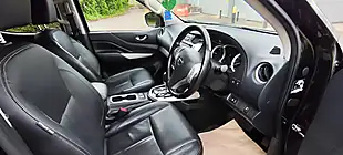 Used 2020 Nissan Navara Tekna Black - Interior and Exterior details 9