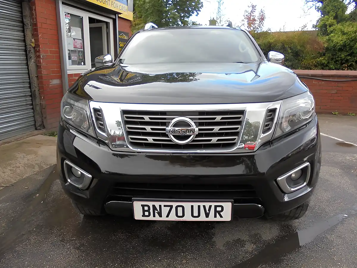 Used 2020 Nissan Navara Tekna Black - Interior and Exterior details 3