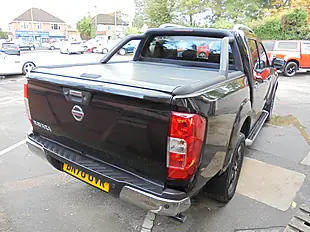 Used 2020 Nissan Navara Tekna Black - Interior and Exterior details 7