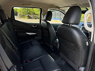 Used 2020 Nissan Navara Tekna Black - Interior and Exterior details 19