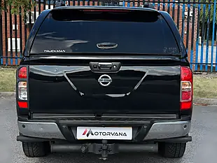 Used 2020 Nissan Navara Tekna Black - Interior and Exterior details 7