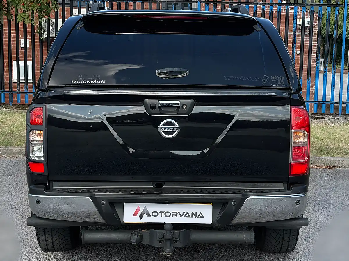 Used 2020 Nissan Navara Tekna Black - Interior and Exterior details 7