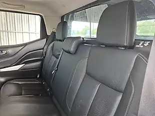 Used 2020 Nissan Navara Tekna Black - Interior and Exterior details 15