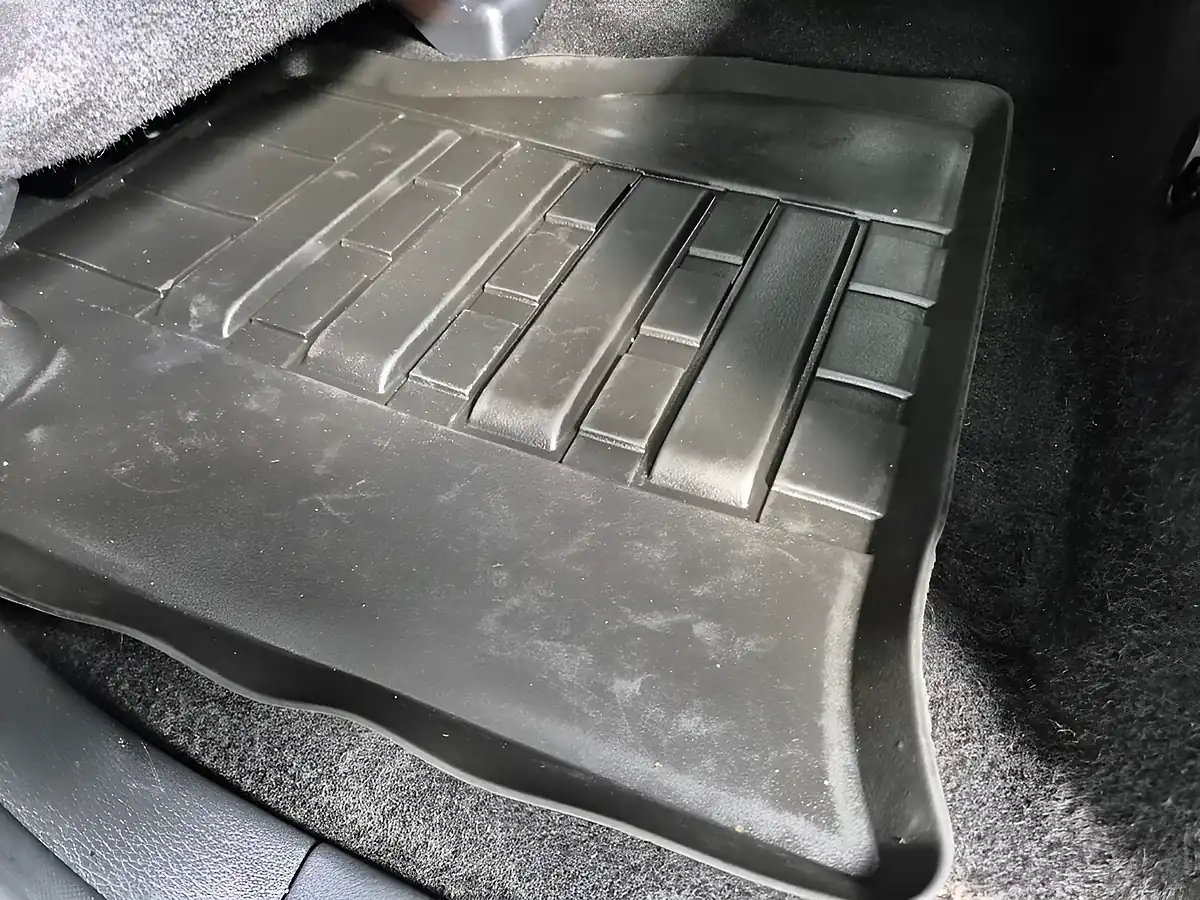 Used 2020 Nissan Navara Tekna Black - Interior and Exterior details 18