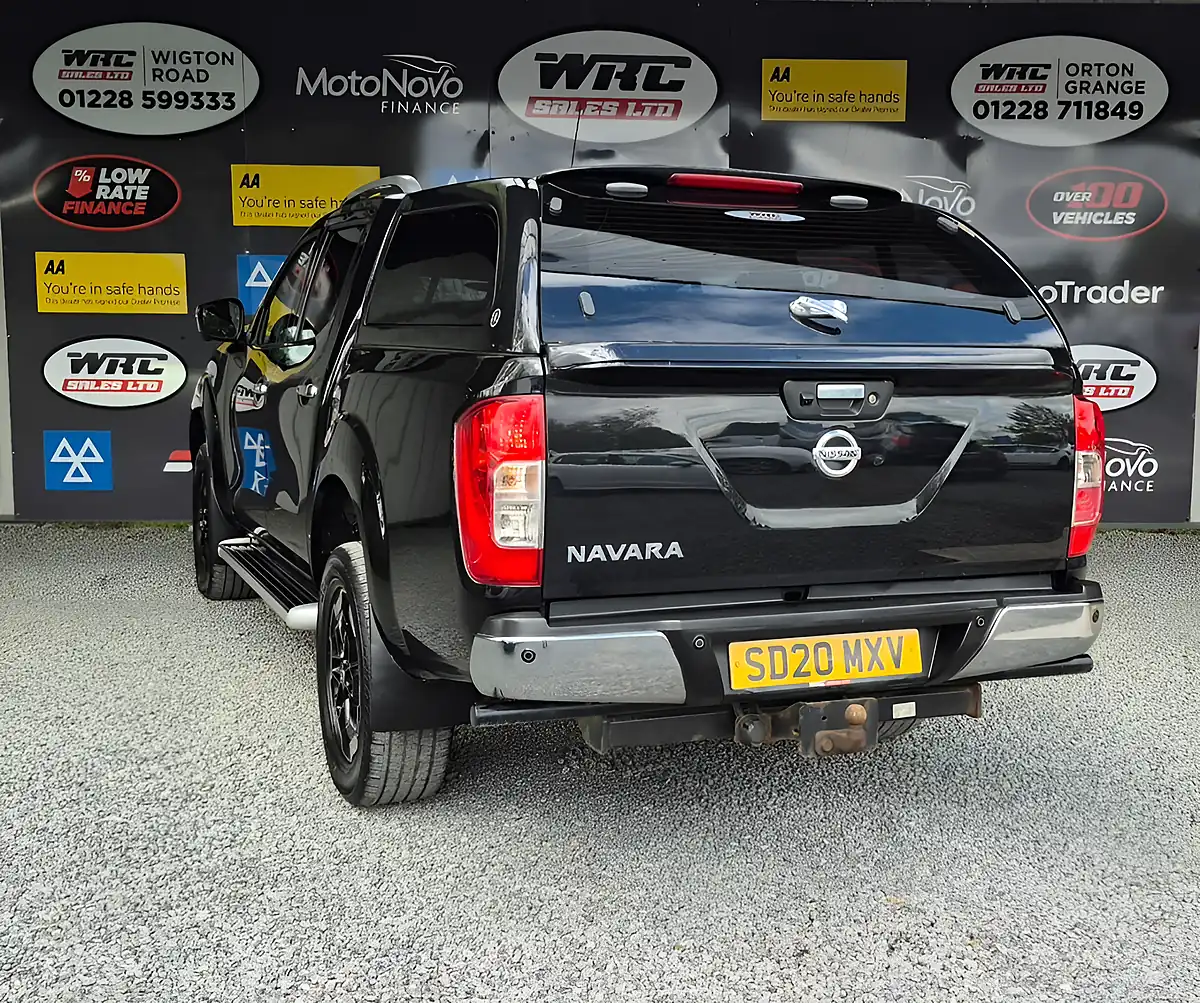 Used 2020 Nissan Navara Tekna Black - Interior and Exterior details 3