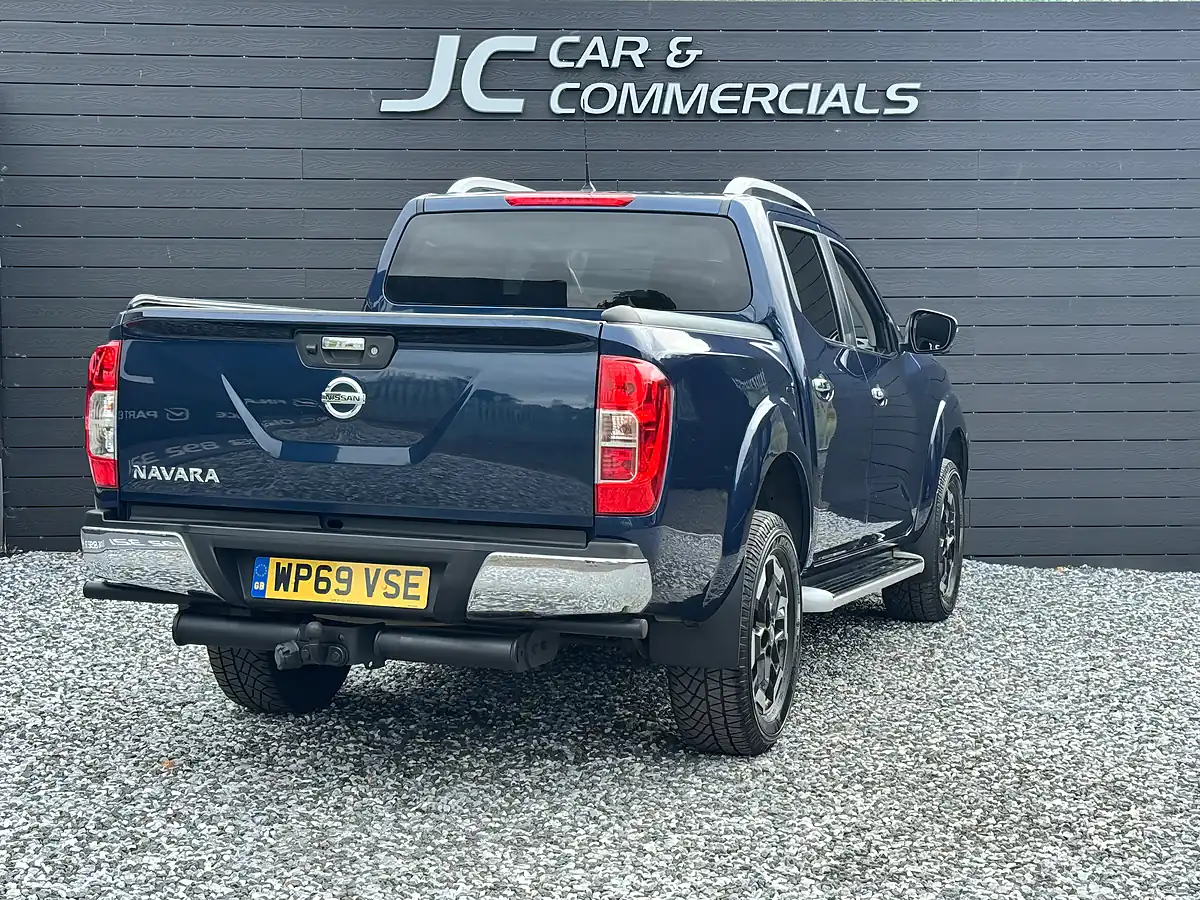 Used 2020 Nissan Navara Tekna Blue - Interior and Exterior details 3