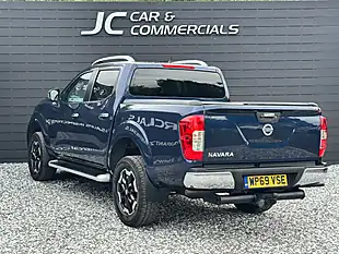Used 2020 Nissan Navara Tekna Blue - Interior and Exterior details 5