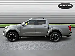 Used 2020 Nissan Navara Tekna Grey - Interior and Exterior details 6