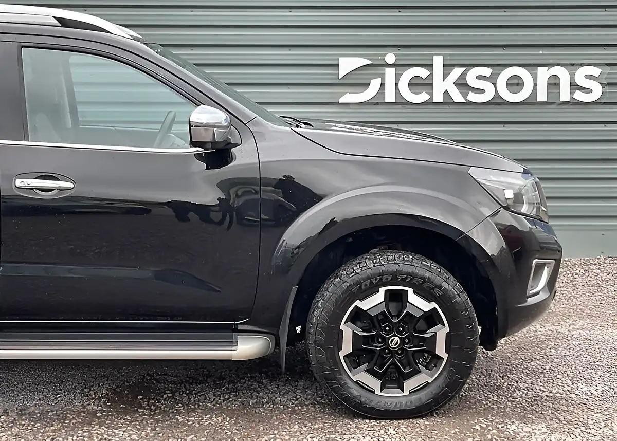 Used 2020 Nissan Navara Tekna Shr Dcb Black - Interior and Exterior details 3