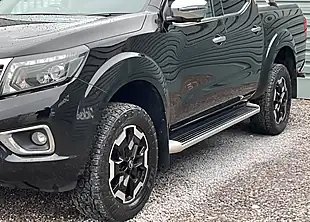 Used 2020 Nissan Navara Tekna Shr Dcb Black - Interior and Exterior details 5