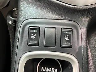Used 2020 Nissan Navara Tekna White - Interior and Exterior details 16