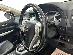 Used 2020 Nissan Navara Tekna White - Interior and Exterior details 18