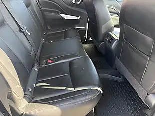 Used 2020 Nissan Navara Tekna White - Interior and Exterior details 14