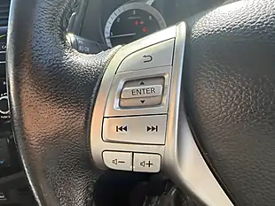 Used 2020 Nissan Navara Tekna White - Interior and Exterior details 18