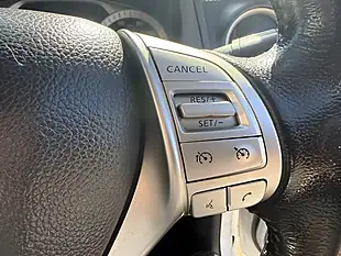 Used 2020 Nissan Navara Tekna White - Interior and Exterior details 19