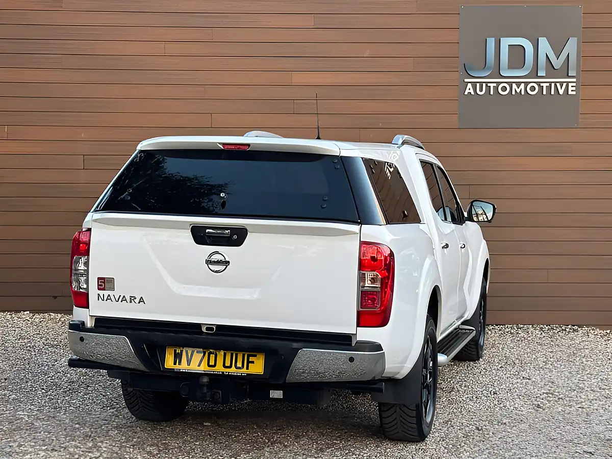 Used 2020 Nissan Navara Tekna White - Interior and Exterior details 3