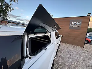 Used 2020 Nissan Navara Tekna White - Interior and Exterior details 6