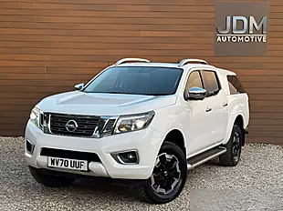 Used 2020 Nissan Navara Tekna White - Interior and Exterior details 9