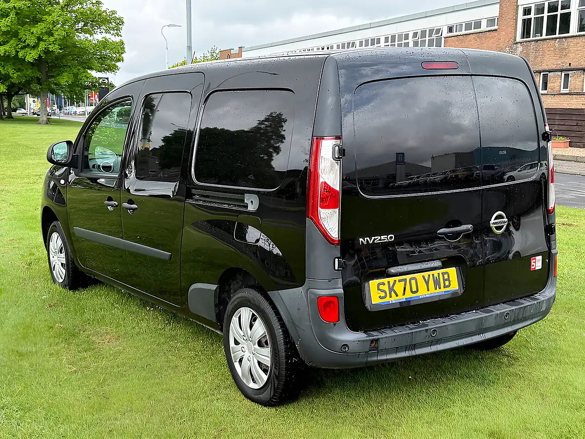 Used 2020 Nissan NV250 Acenta Black - Interior and Exterior details 5