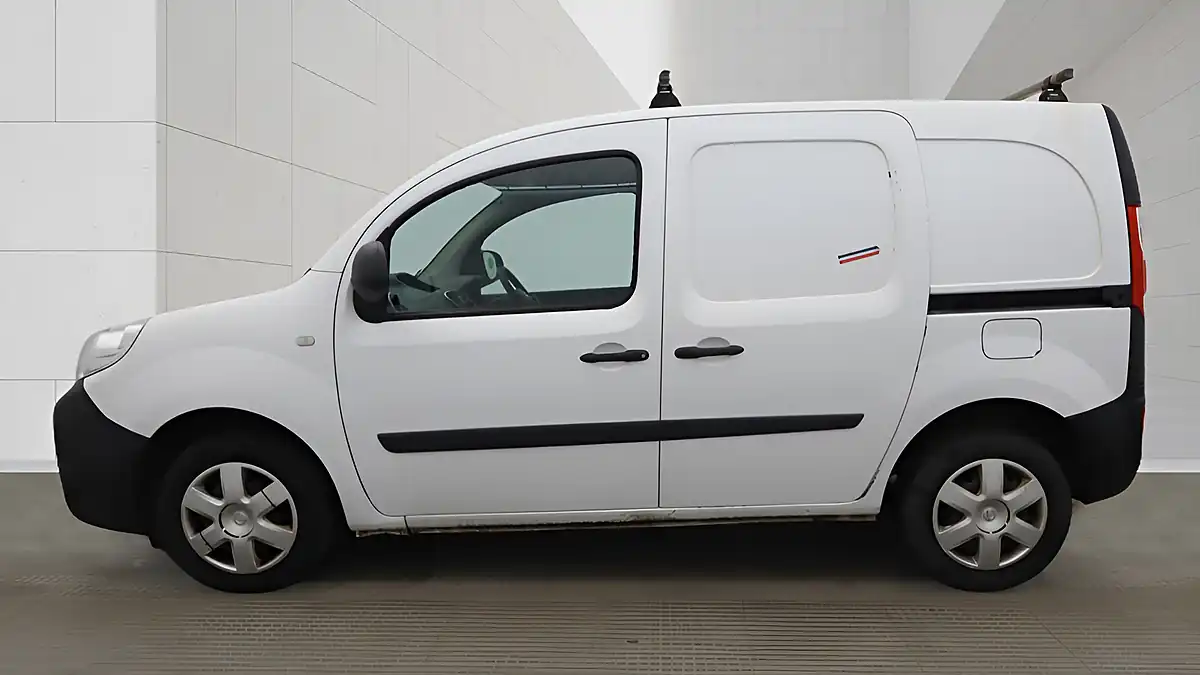 Used 2020 Nissan NV250 Visia White - Interior and Exterior details 6