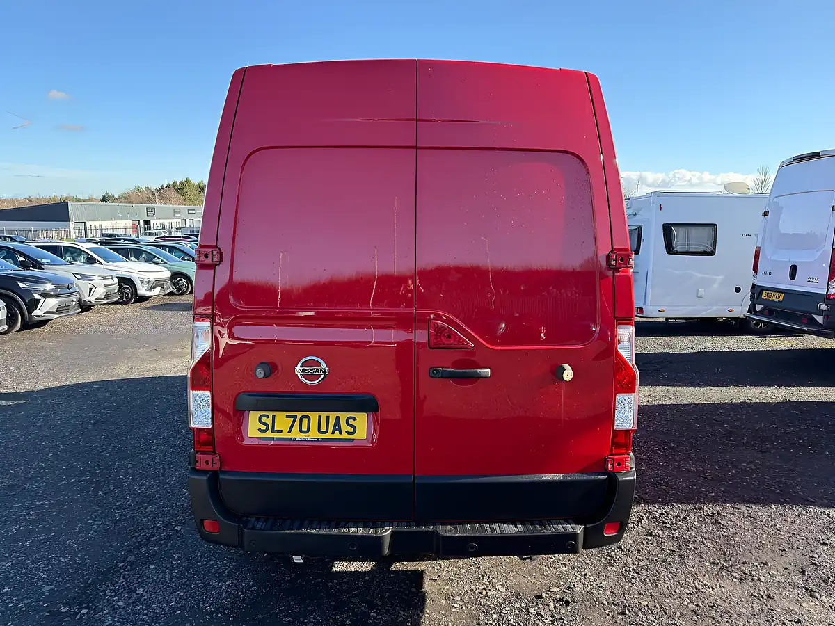 Used 2020 Nissan NV400 Acenta Red - Interior and Exterior details 6