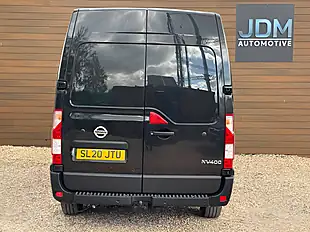 Used 2020 Nissan NV400 Tekna Black - Interior and Exterior details 4