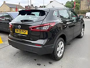 Used 2020 Nissan Qashqai Acenta Premium Black - Interior and Exterior details 7