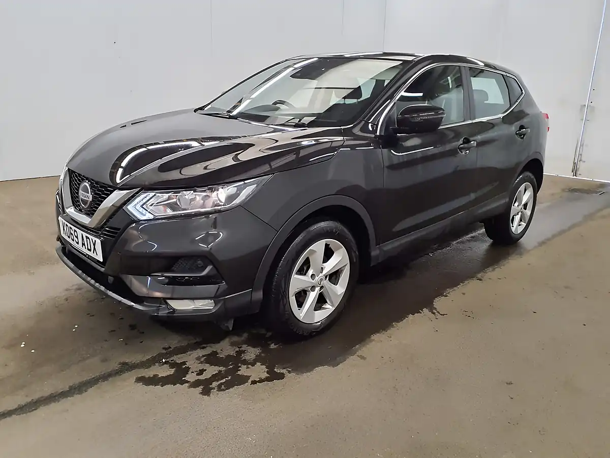 Used 2020 Nissan Qashqai Acenta Premium Black - Interior and Exterior details 4