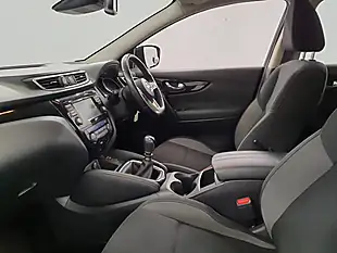 Used 2020 Nissan Qashqai Acenta Premium Black - Interior and Exterior details 7