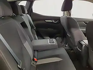 Used 2020 Nissan Qashqai Acenta Premium Black - Interior and Exterior details 9