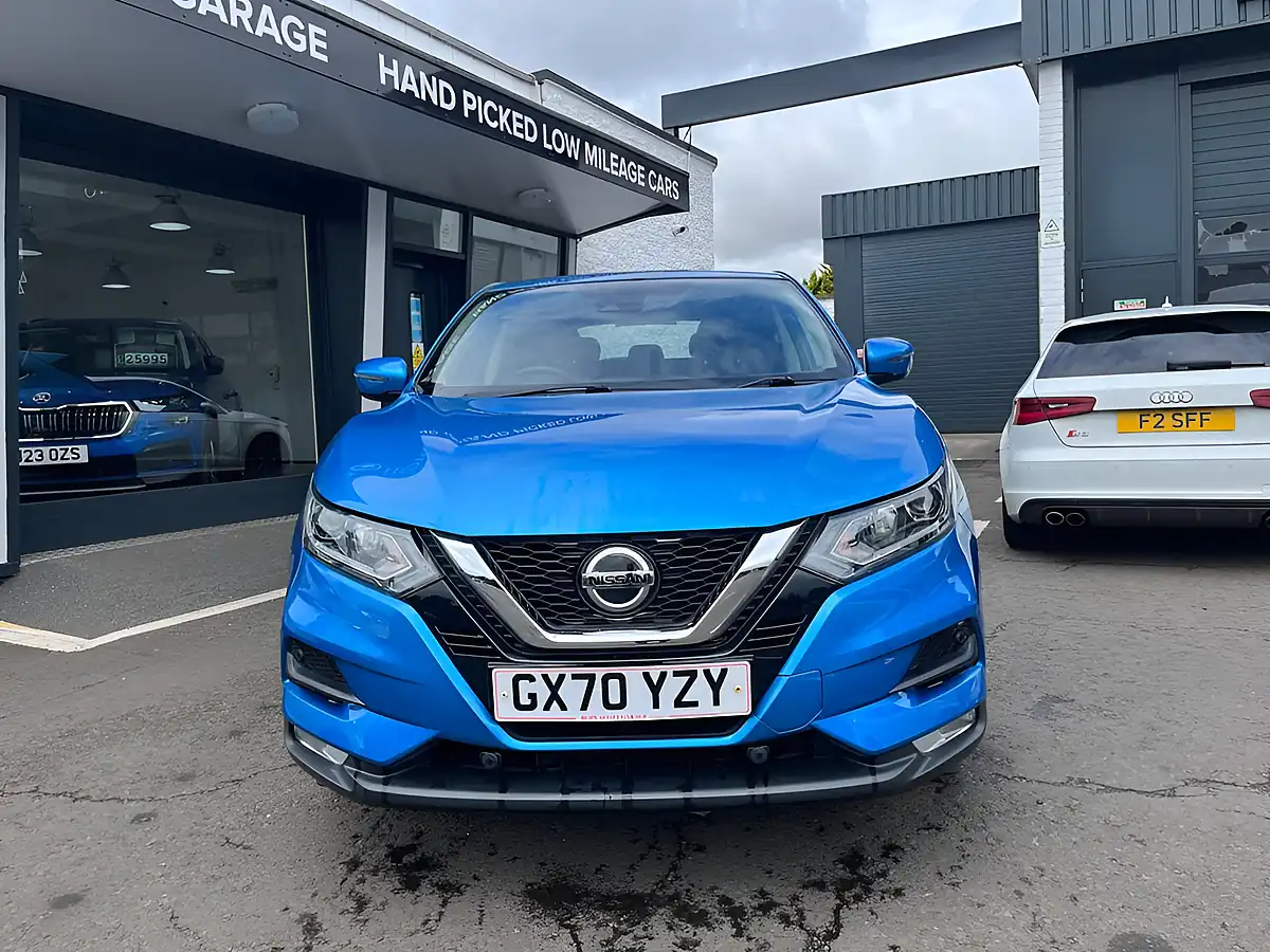 Used 2020 Nissan Qashqai Acenta Premium Blue - Interior and Exterior details 6
