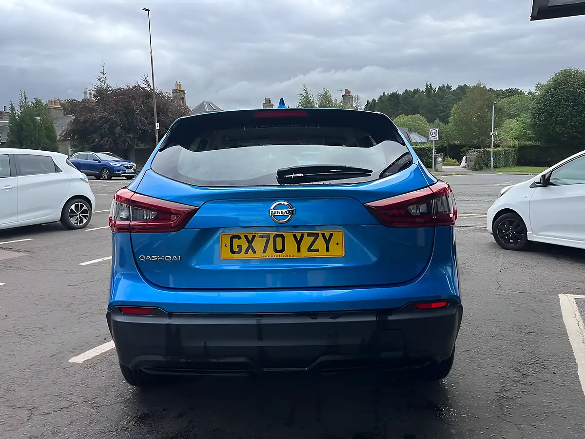 Used 2020 Nissan Qashqai Acenta Premium Blue - Interior and Exterior details 8