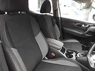 Used 2020 Nissan Qashqai Acenta Premium Blue - Interior and Exterior details 14