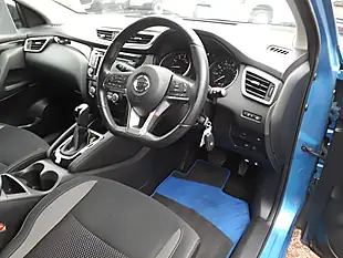 Used 2020 Nissan Qashqai Acenta Premium Blue - Interior and Exterior details 15