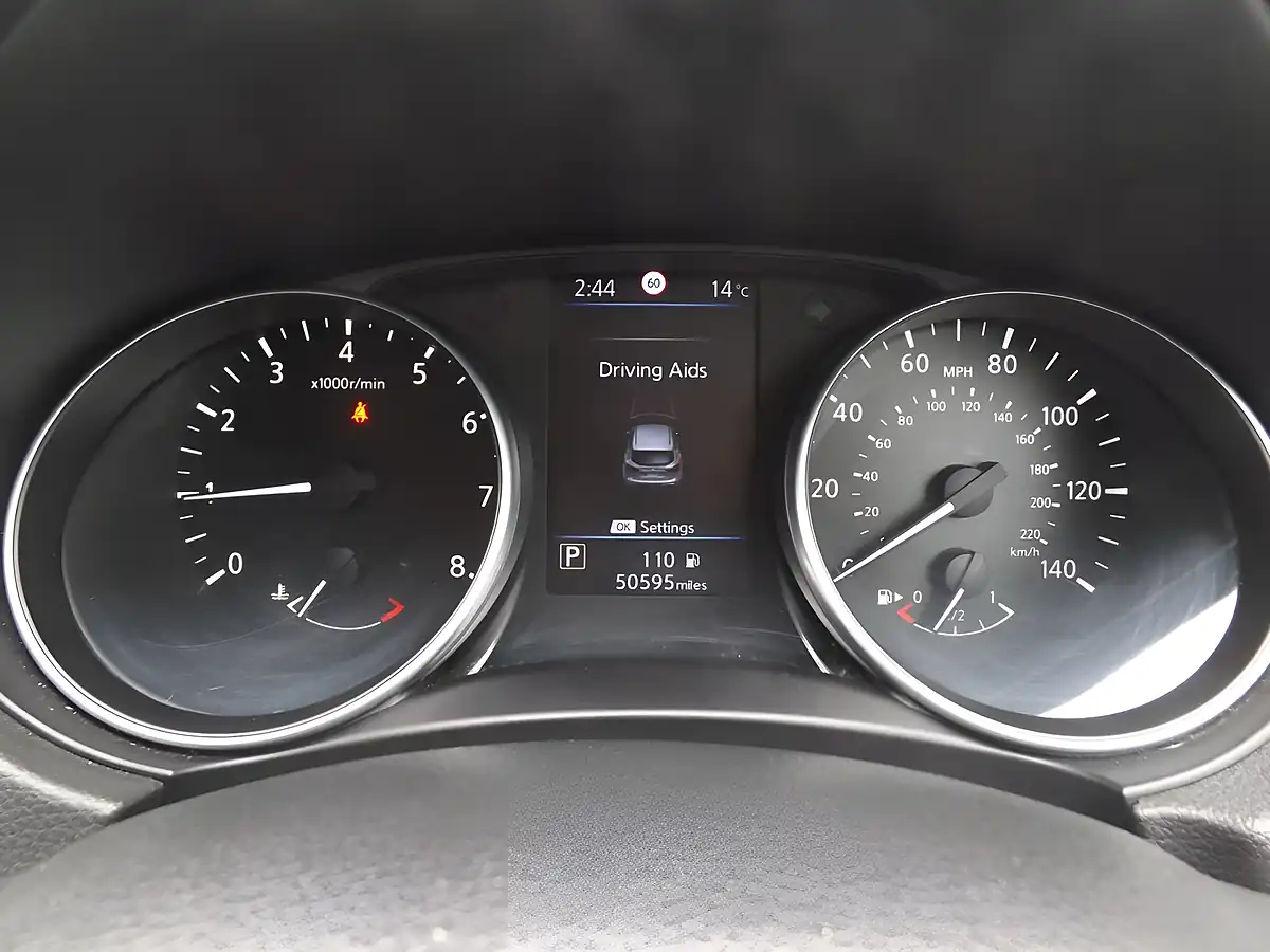 Used 2020 Nissan Qashqai Acenta Premium Blue - Interior and Exterior details 16
