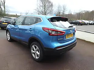 Used 2020 Nissan Qashqai Acenta Premium Blue - Interior and Exterior details 5