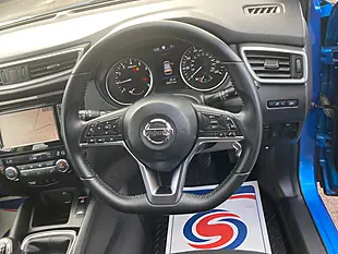Used 2020 Nissan Qashqai Acenta Premium Blue - Interior and Exterior details 16