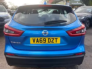 Used 2020 Nissan Qashqai Acenta Premium Blue - Interior and Exterior details 7