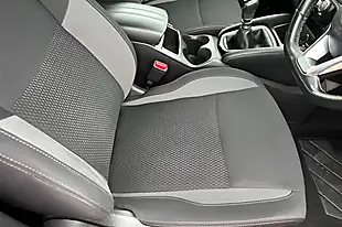 Used 2020 Nissan Qashqai Acenta Premium Flame Red - Interior and Exterior details 17
