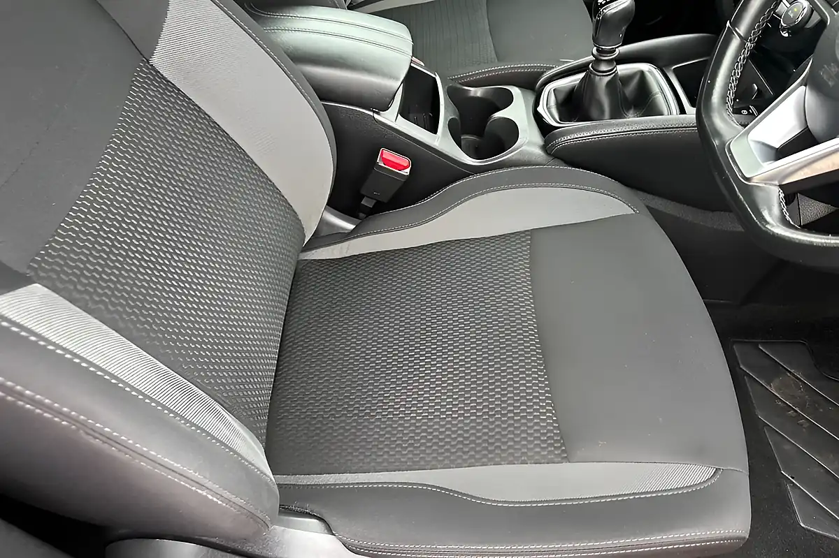 Used 2020 Nissan Qashqai Acenta Premium Flame Red - Interior and Exterior details 17
