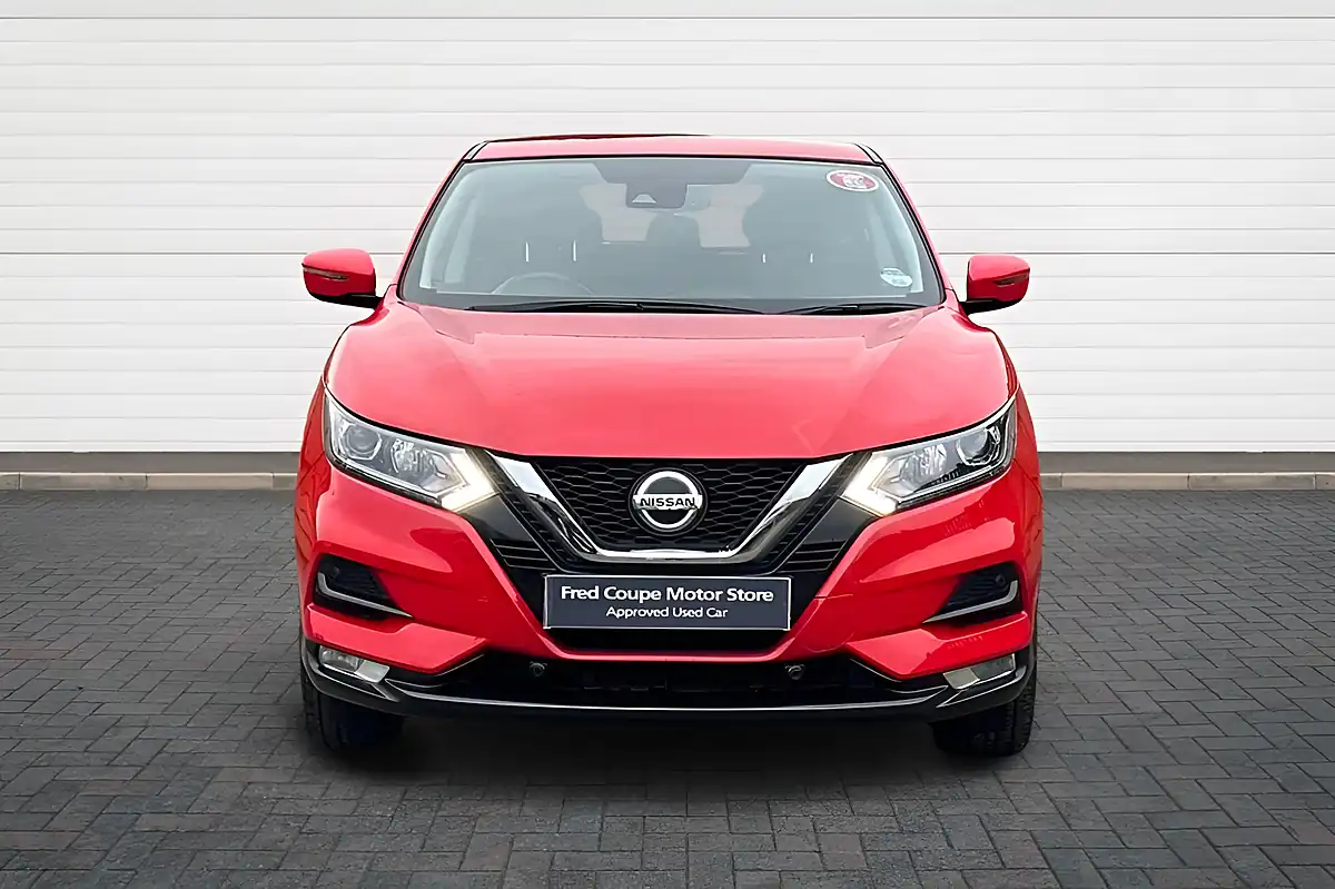 Used 2020 Nissan Qashqai Acenta Premium Flame Red - Interior and Exterior details 8