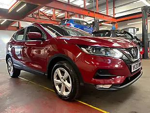 Used 2020 Nissan Qashqai Acenta Premium Red - Interior and Exterior details 11