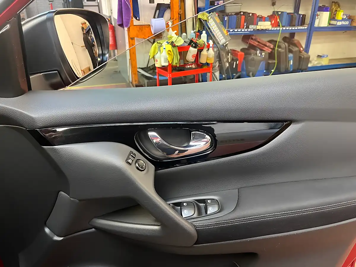 Used 2020 Nissan Qashqai Acenta Premium Red - Interior and Exterior details 18