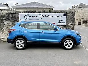 Used 2020 Nissan Qashqai Acenta Premium Vivid Blue - Interior and Exterior details 3