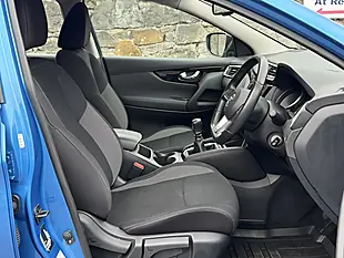 Used 2020 Nissan Qashqai Acenta Premium Vivid Blue - Interior and Exterior details 5