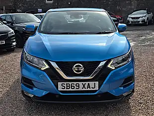 Used 2020 Nissan Qashqai Acenta Premium Vivid Blue Metallic - Interior and Exterior details 3