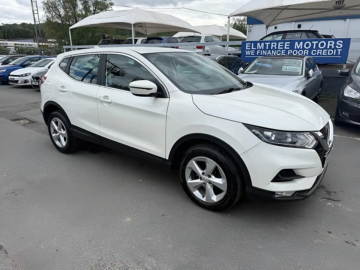 Used 2020 Nissan Qashqai Acenta Premium White - Interior and Exterior details 10